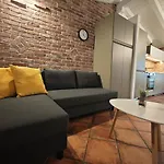 아파트 Airport-fiera New With Terrace